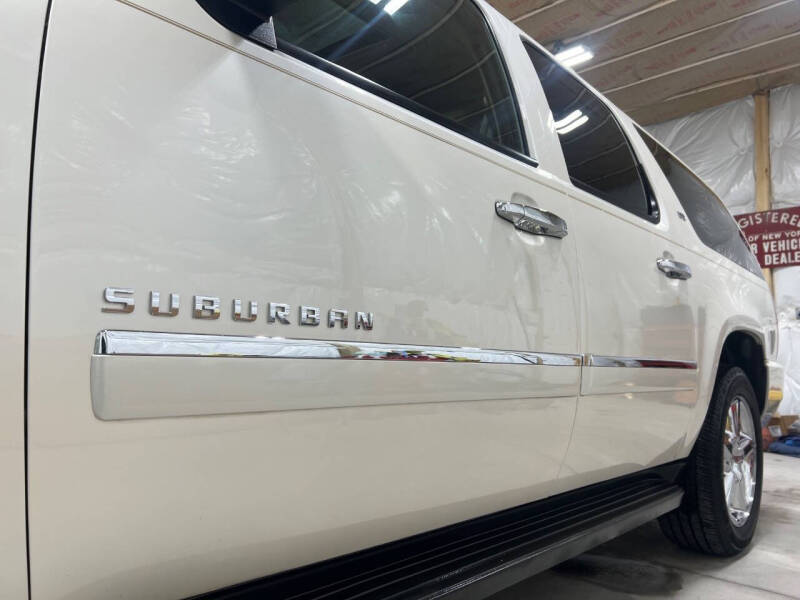 2011 Chevrolet Suburban LTZ