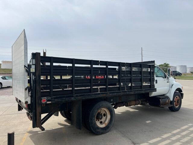 2009 Ford F-750 Super Duty