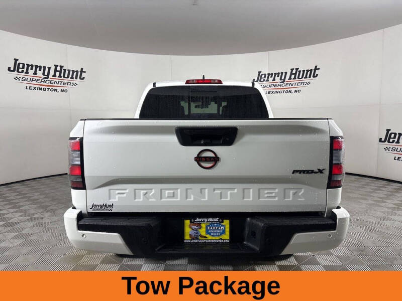 2024 Nissan Frontier PRO-X