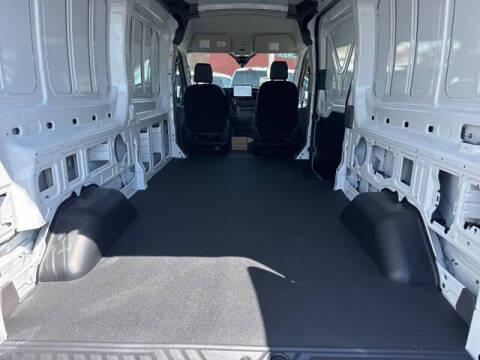 2025 Ford Transit 350 HD