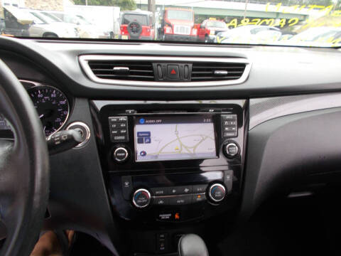 2015 Nissan Rogue SL