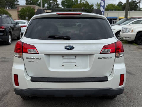 2010 Subaru Outback 2.5i Premium