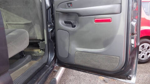 2005 Chevrolet Silverado 1500HD LS