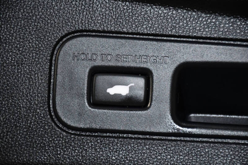 2025 Acura MDX SH-AWD w/Tech