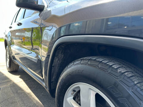 2012 Jeep Grand Cherokee Laredo