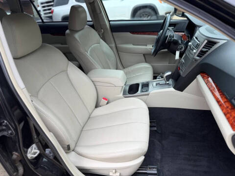 2011 Subaru Outback 2.5i Limited