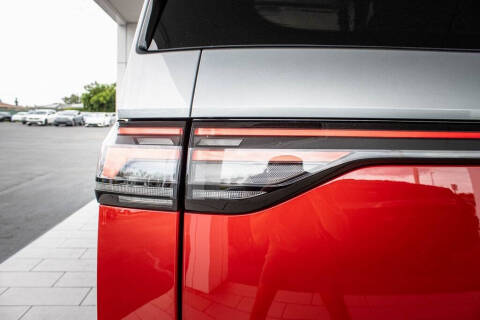 2025 Volkswagen ID. Buzz Pro S Plus