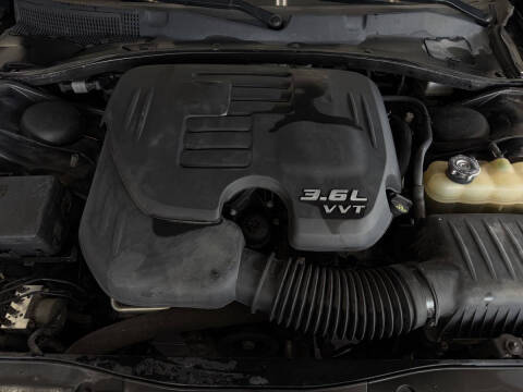 2017 Dodge Charger SXT