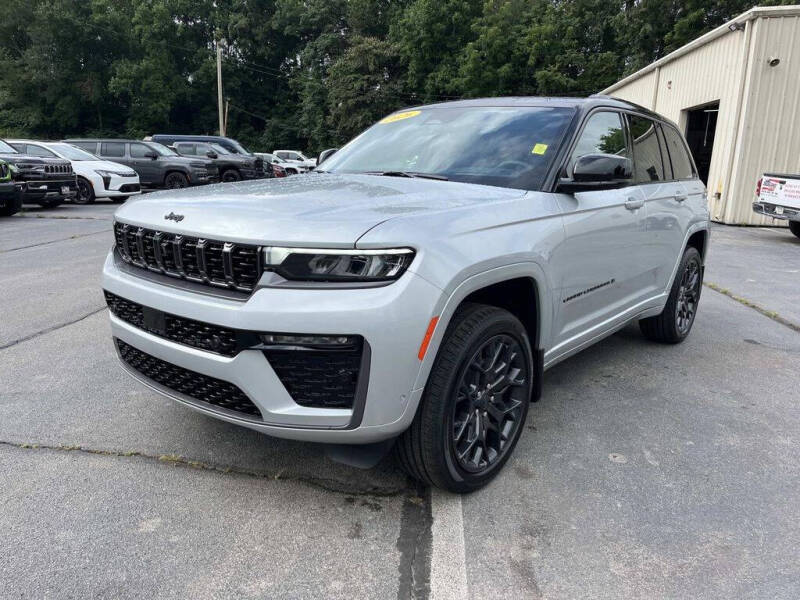 2026 Jeep Grand Cherokee Summit