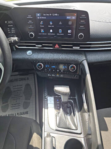 2021 Hyundai Elantra SEL