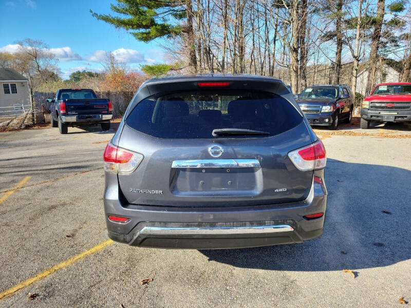 2014 Nissan Pathfinder S