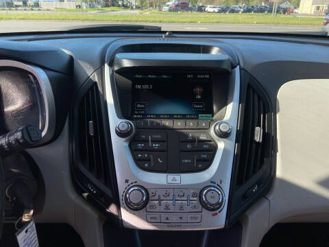 2017 Chevrolet Equinox LT