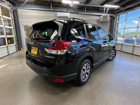 2024 Subaru Forester Premium