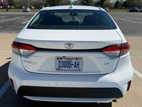2020 Toyota Corolla LE