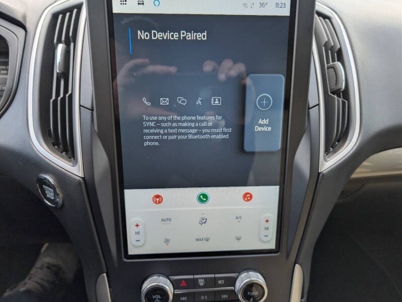 2023 Ford Edge SE