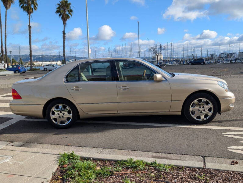 2003 Lexus LS 430