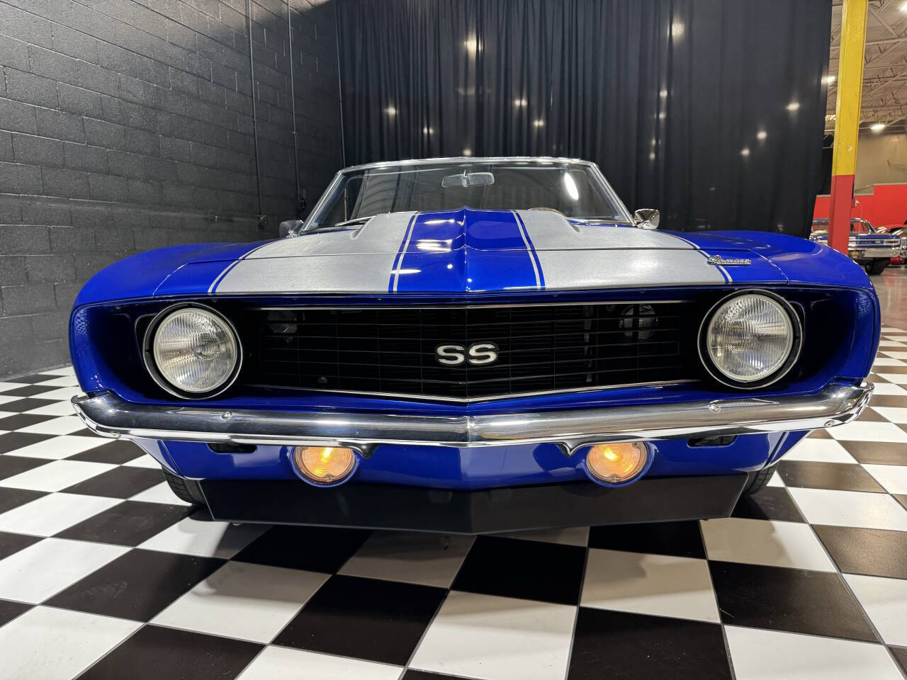 1969 Chevrolet Camaro 28