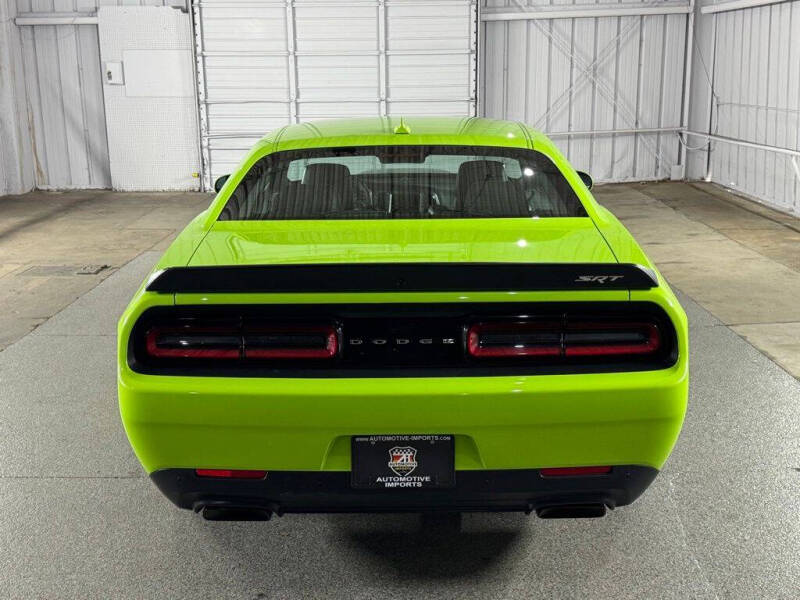 2015 Dodge Challenger SRT Hellcat