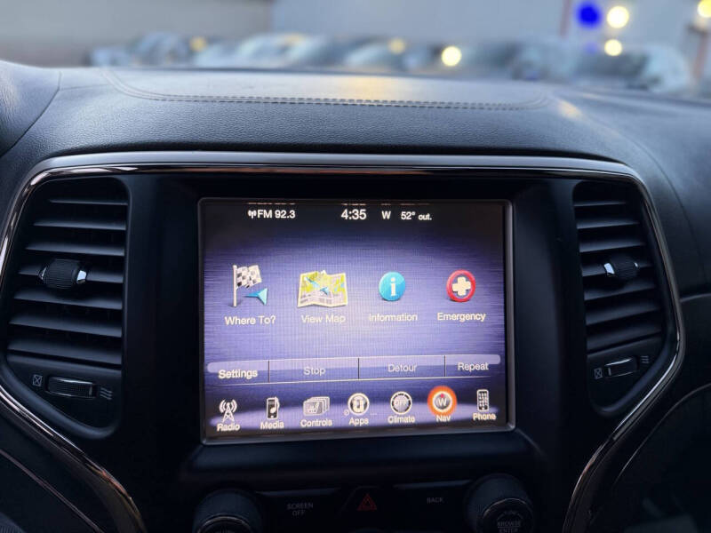 2016 Jeep Grand Cherokee Summit