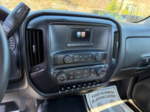 2024 Chevrolet Silverado MD