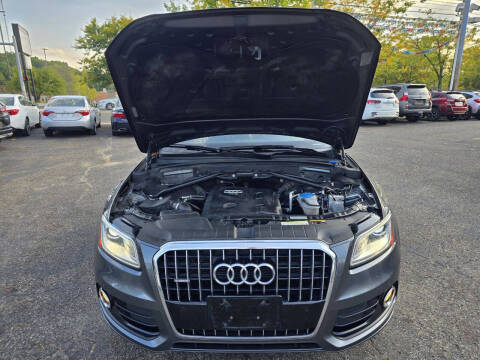 2016 Audi Q5 2.0T quattro Premium Plus