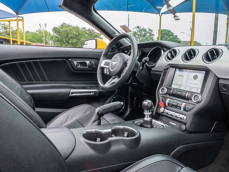 2017 Ford Mustang EcoBoost Premium