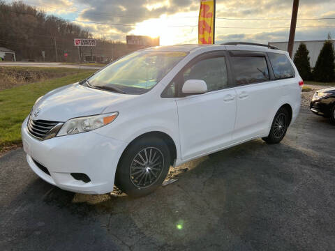 2011 Toyota Sienna for sale at Premium Pre-Owned Autos in East Peoria IL