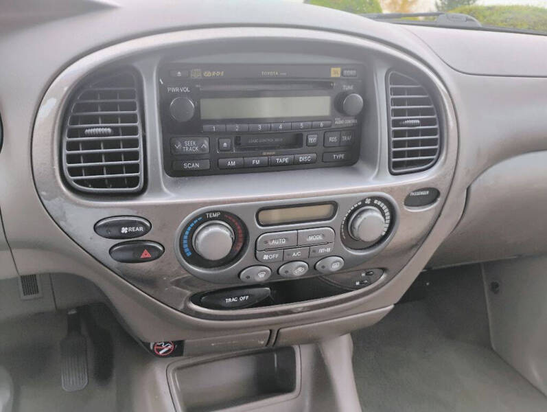 2003 Toyota Sequoia Limited