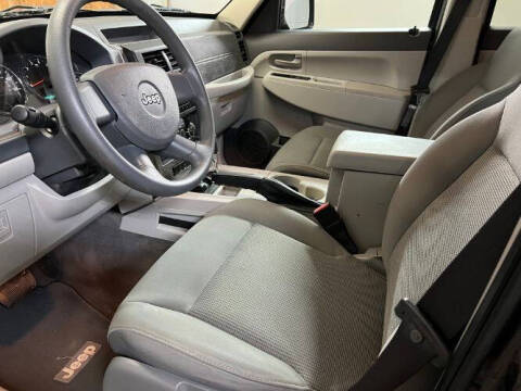 2008 Jeep Liberty Sport