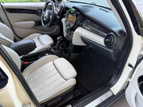 2016 MINI Hardtop 4 Door Cooper S