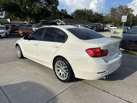 2012 BMW 3 Series 328i
