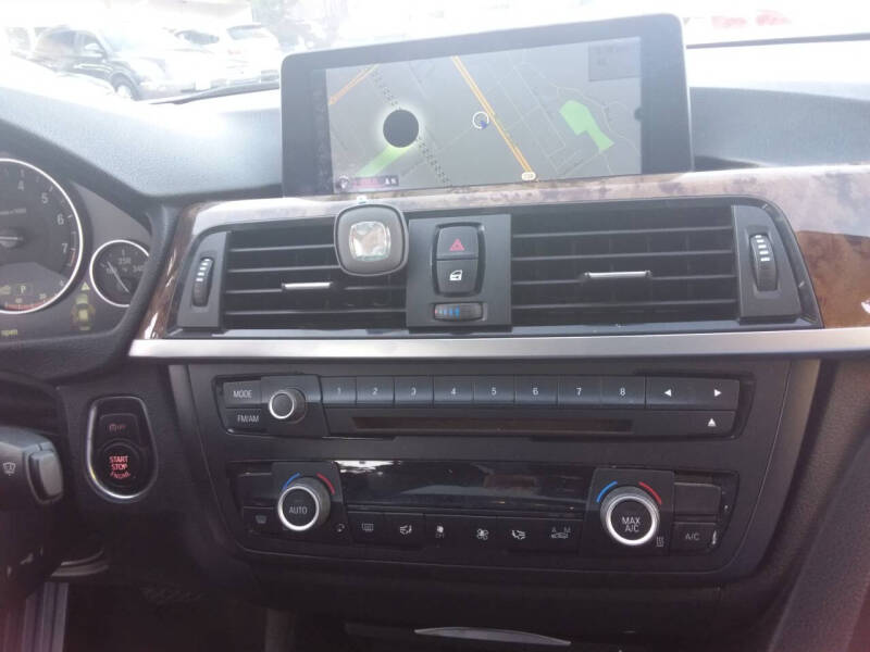 2013 BMW 3 Series 328i