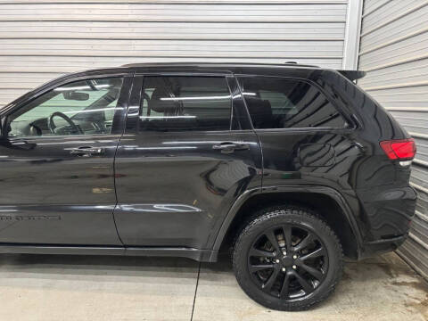 2017 Jeep Grand Cherokee Altitude
