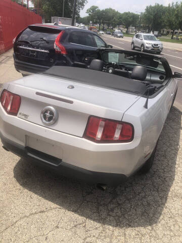 2012 Ford Mustang V6
