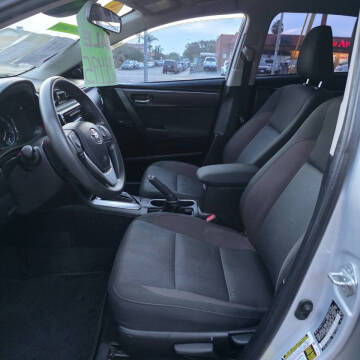 2019 Toyota Corolla LE