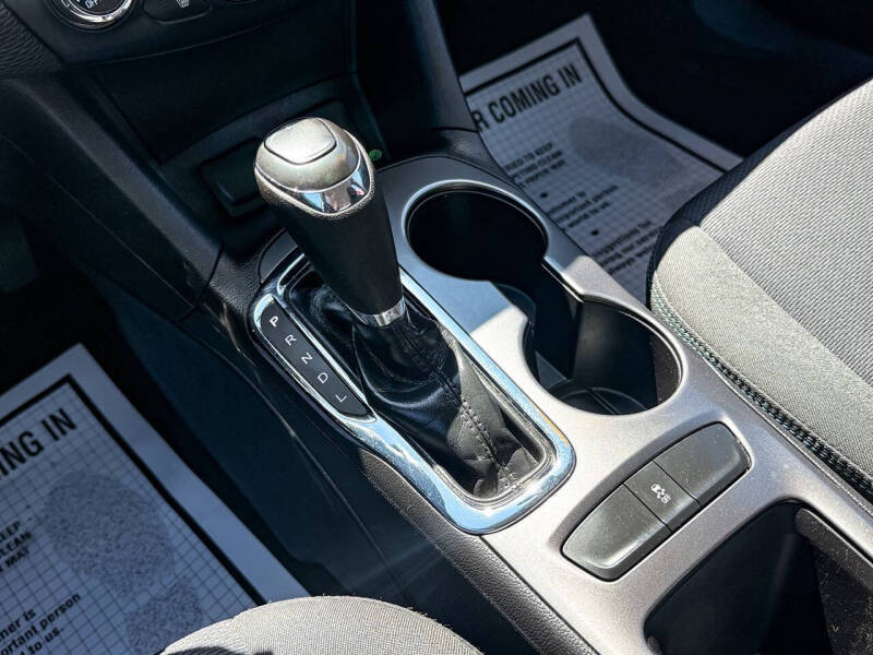 2017 Chevrolet Cruze LT Auto