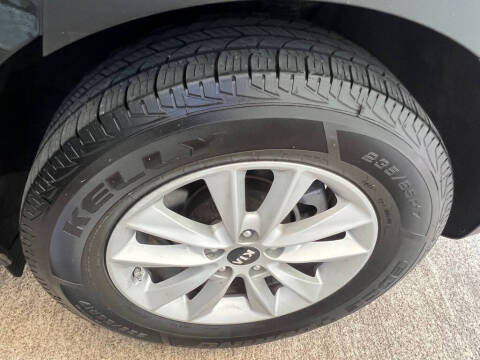 2019 Kia Sorento LX V6