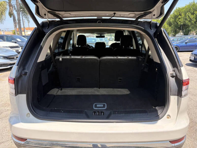 2021 Lincoln Aviator Standard