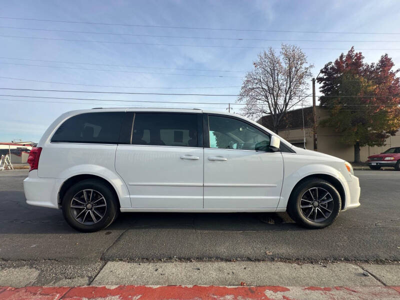 2017 Dodge Grand Caravan SXT