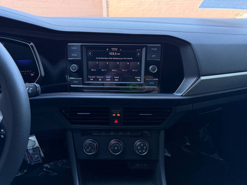 2023 Volkswagen Jetta S