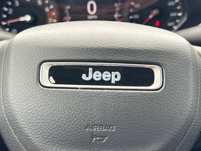 2024 Jeep Compass Latitude Lux