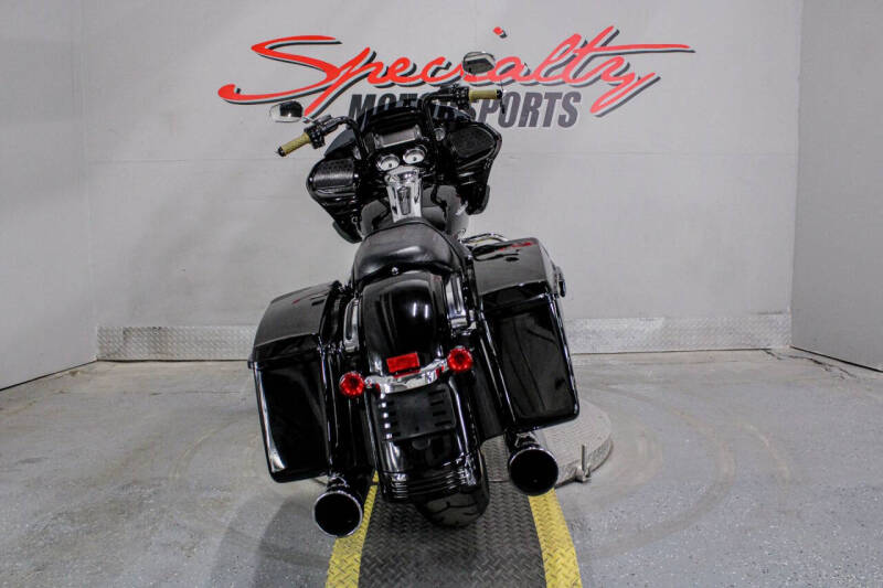 2017 Harley-Davidson Road Glide Special