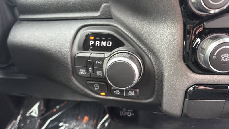 2026 RAM 1500 Warlock