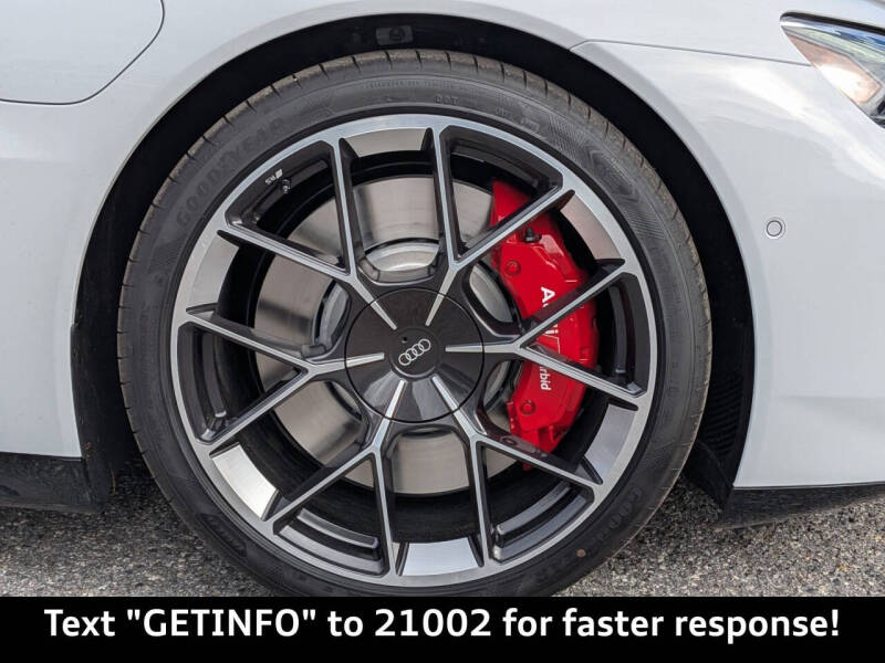 2026 Audi RS e-tron GT performance quattro