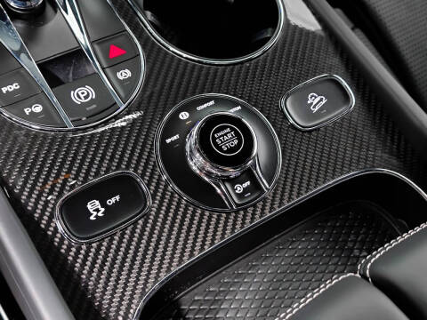 2023 Bentley Bentayga EWB