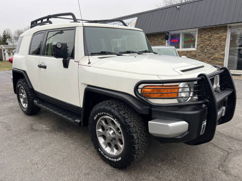 2013 Toyota FJ Cruiser for sale at Approved Motors in Dillonvale OH