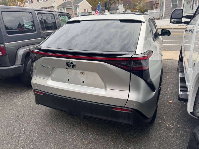 2023 Toyota bZ4X Limited