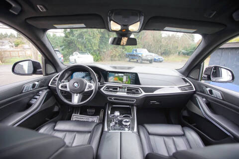 2021 BMW X7 M50i