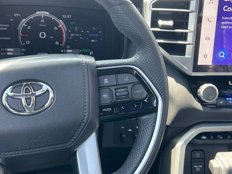 2024 Toyota Sequoia Platinum