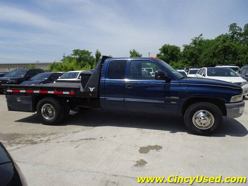 2001 Dodge Ram 3500 SLT Plus